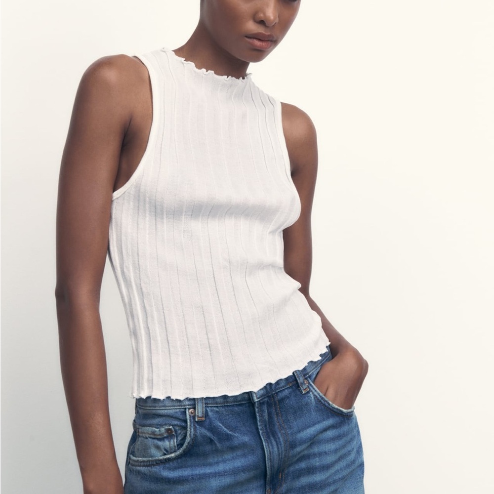 Zara Ribbed Halter Top
